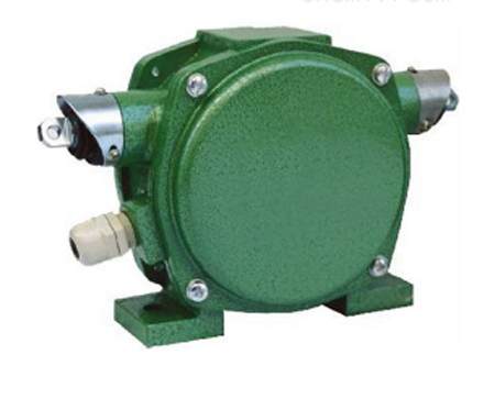 雙觸點兩級跑偏開關BL-NST1-12-30、雙開雙閉觸點防腐蝕跑偏開關GHP-250生產