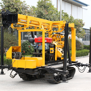 履帶式水井鉆機(jī)